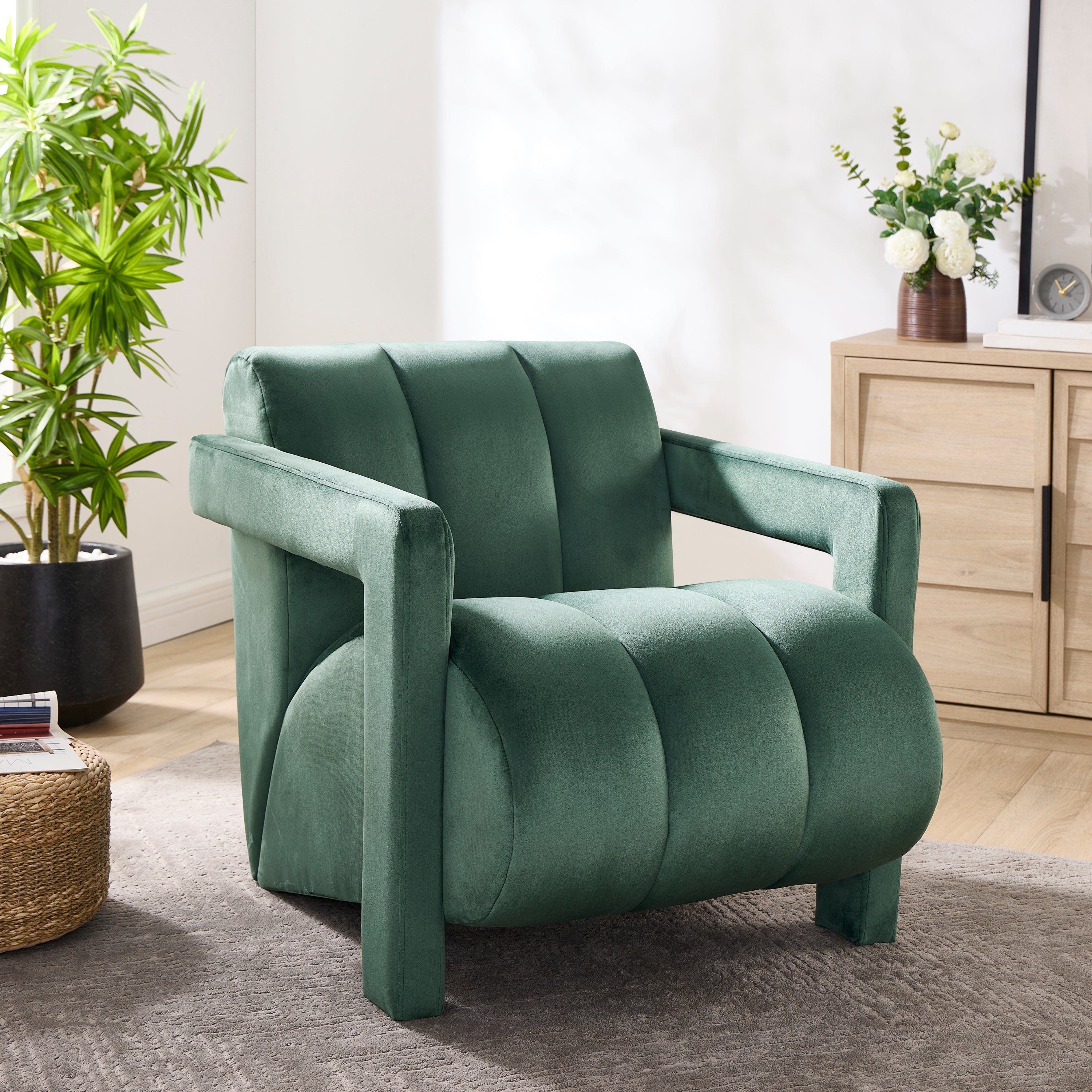 Velmor Contemporary Velvet Accent Armchair, Green